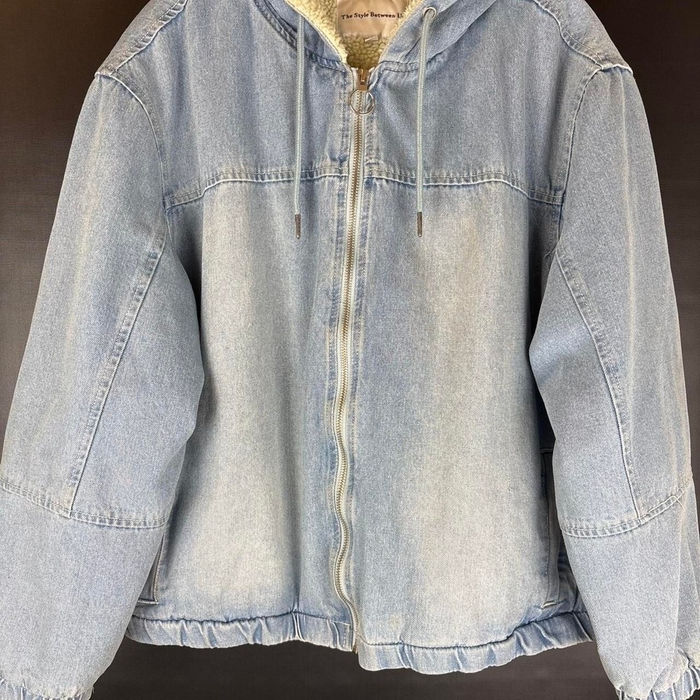 The Style Between Us oversized blue denim jacket with sherpa lining